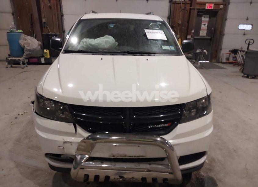 Photo 12 of 2018 Dodge Journey SE (VIN 3C4PDCAB7JT428818)