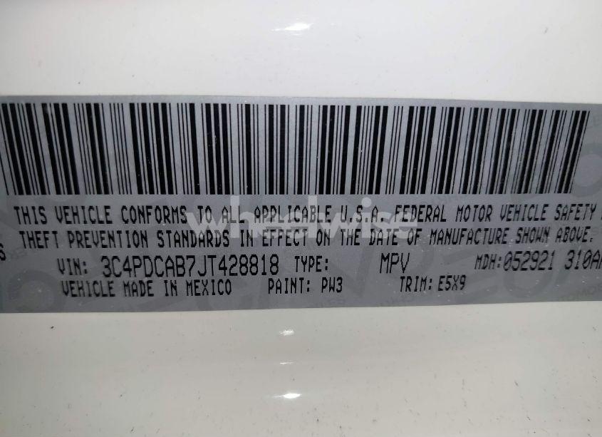 Photo 9 of 2018 Dodge Journey SE (VIN 3C4PDCAB7JT428818)