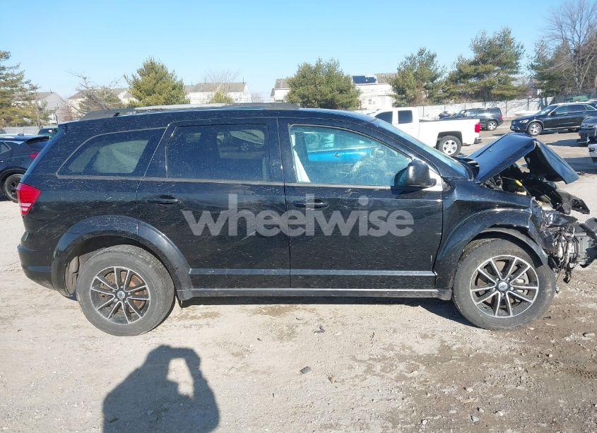 Photo 12 of 2018 Dodge Journey SE (VIN 3C4PDCAB7JT466727)