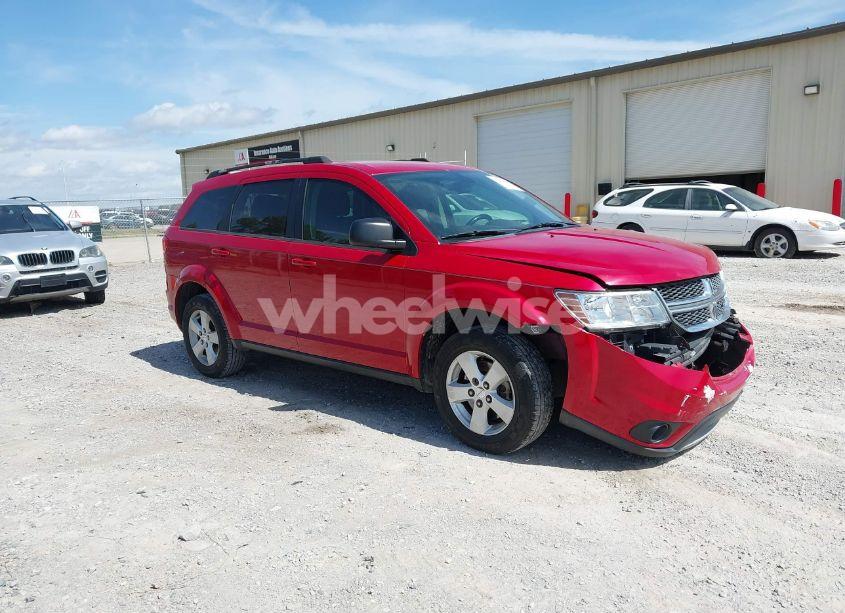 2018 Dodge Journey SE (VIN 3C4PDCAB7JT473872) main photo