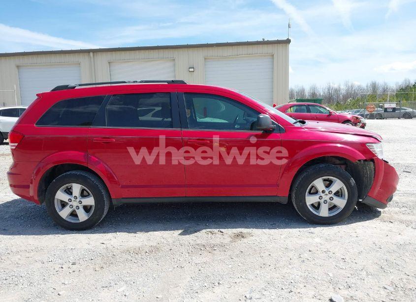 Photo 13 of 2018 Dodge Journey SE (VIN 3C4PDCAB7JT473872)