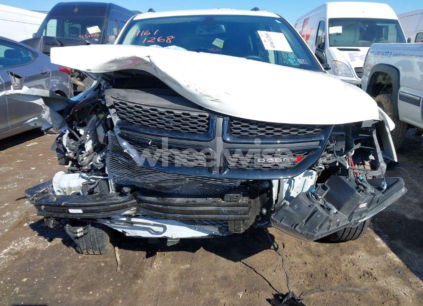 Photo 6 of 2018 Dodge Journey SE (VIN 3C4PDCAB7JT521046)