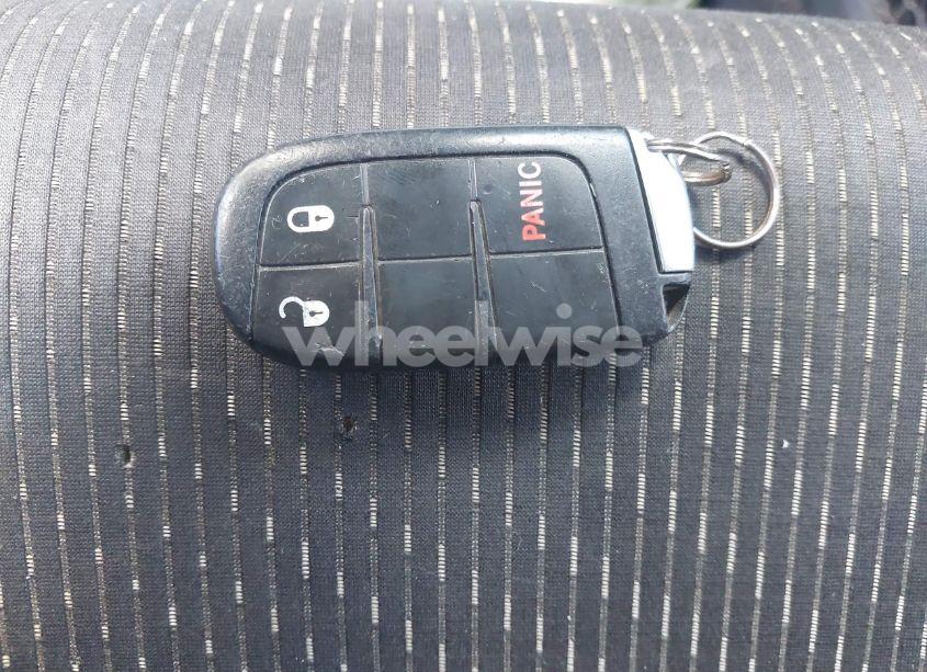 Photo 11 of 2019 Dodge Journey SE VALUE PACKAGE (VIN 3C4PDCAB7KT747315)