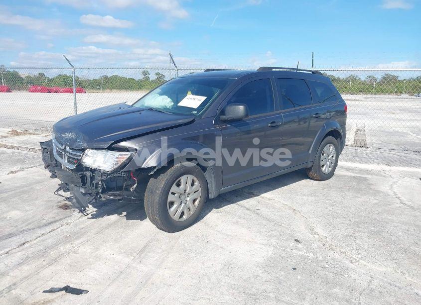 Photo 2 of 2019 Dodge Journey SE VALUE PACKAGE (VIN 3C4PDCAB7KT747315)