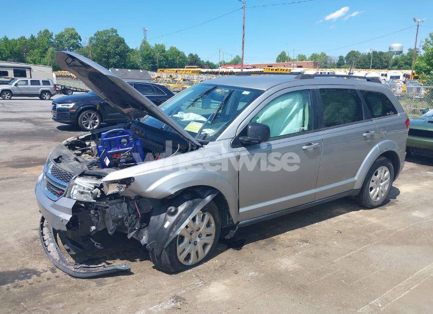 Photo 2 of 2019 Dodge Journey SE VALUE PACKAGE (VIN 3C4PDCAB7KT870550)