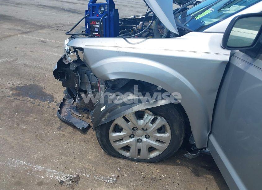 Photo 6 of 2019 Dodge Journey SE VALUE PACKAGE (VIN 3C4PDCAB7KT870550)