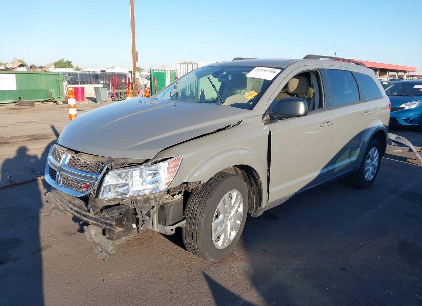 Photo 2 of 2020 Dodge Journey SE VALUE (VIN 3C4PDCAB7LT199947)