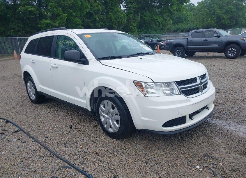 2020 Dodge Journey SE VALUE (VIN 3C4PDCAB7LT237578) main photo