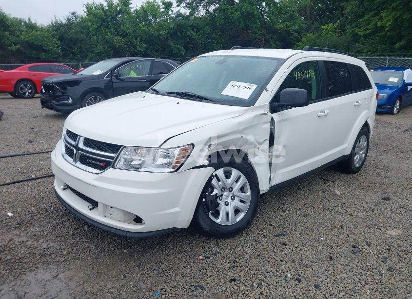 Photo 2 of 2020 Dodge Journey SE VALUE (VIN 3C4PDCAB7LT237578)