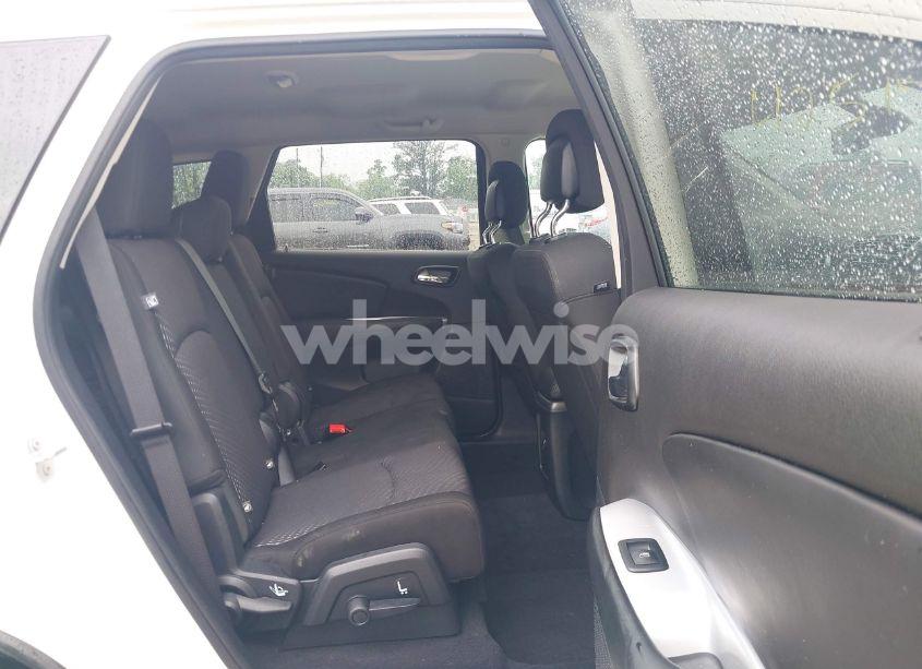 Photo 8 of 2020 Dodge Journey SE VALUE (VIN 3C4PDCAB7LT237578)