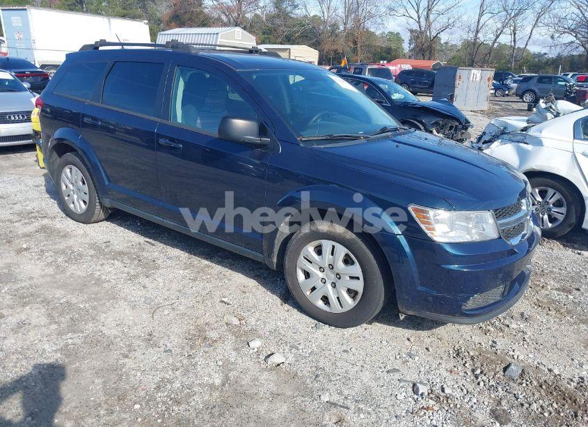 2014 Dodge Journey SE (VIN 3C4PDCAB8ET296531) main photo