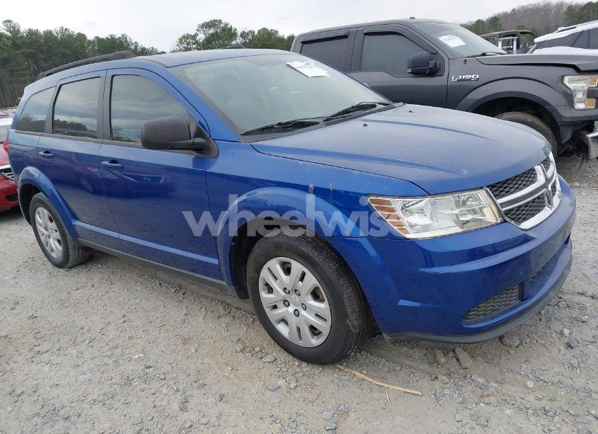2015 Dodge Journey SE (VIN 3C4PDCAB8FT552846) main photo