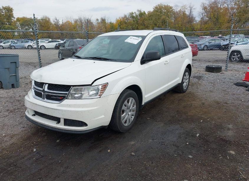 Photo 2 of 2016 Dodge Journey SE (VIN 3C4PDCAB8GT164355)