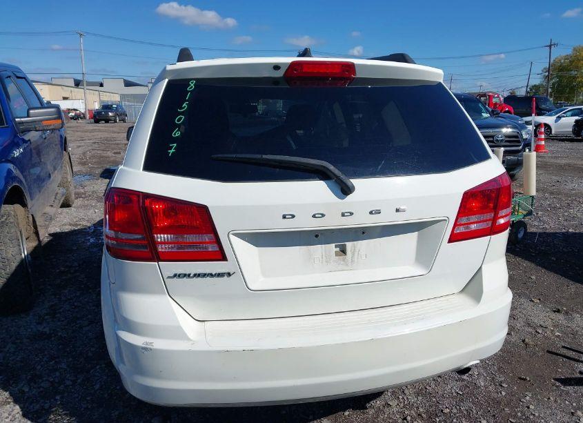 Photo 16 of 2016 Dodge Journey SE (VIN 3C4PDCAB8GT171614)