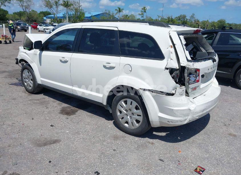Photo 3 of 2016 Dodge Journey SE (VIN 3C4PDCAB8GT246554)