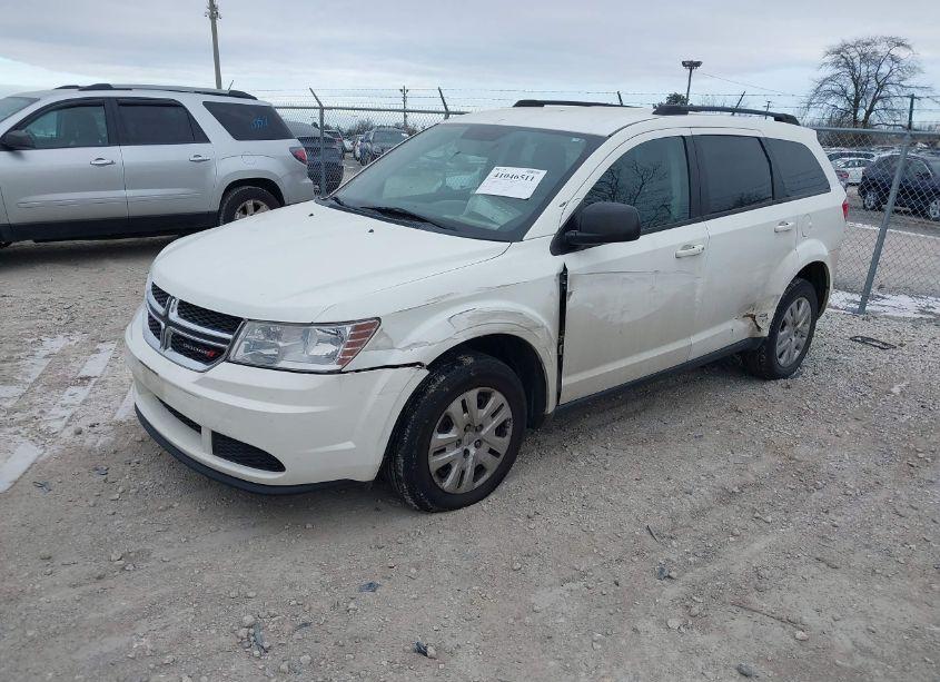 Photo 2 of 2017 Dodge Journey SE (VIN 3C4PDCAB8HT507456)