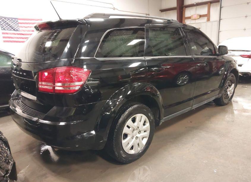 Photo 4 of 2018 Dodge Journey SE (VIN 3C4PDCAB8JT242608)