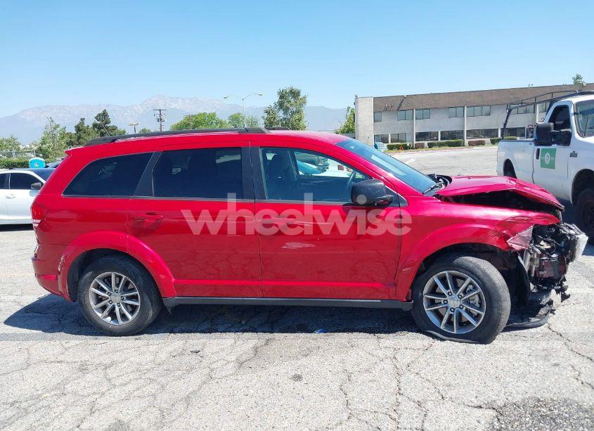 Photo 14 of 2018 Dodge Journey SE (VIN 3C4PDCAB8JT253687)
