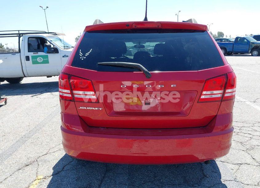 Photo 17 of 2018 Dodge Journey SE (VIN 3C4PDCAB8JT253687)