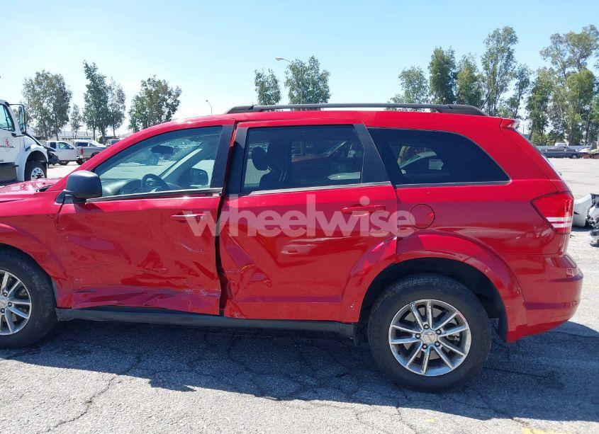 Photo 18 of 2018 Dodge Journey SE (VIN 3C4PDCAB8JT253687)