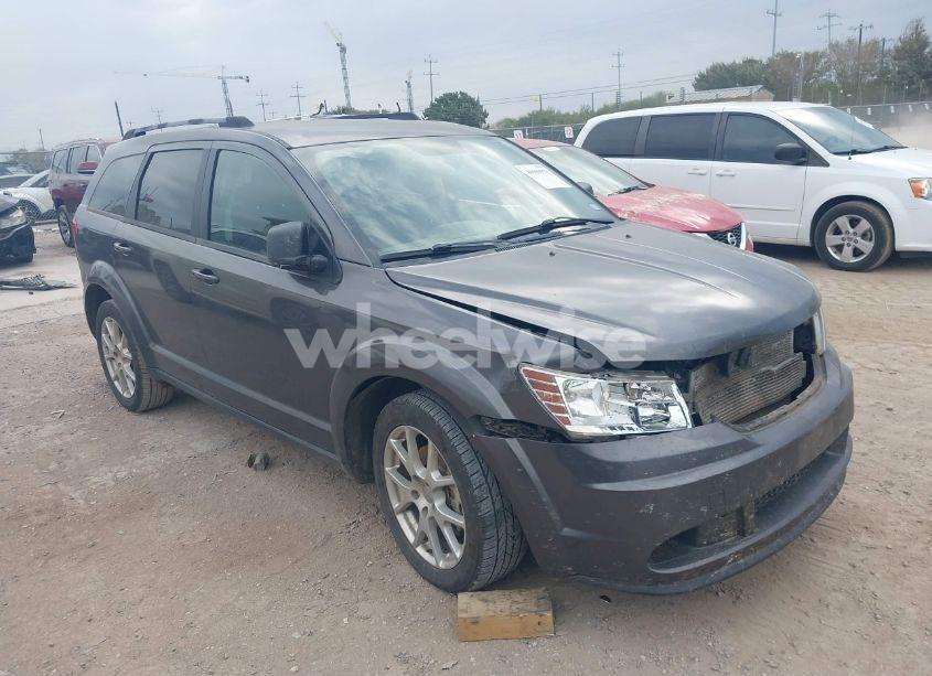 2018 Dodge Journey SE (VIN 3C4PDCAB8JT275480) main photo