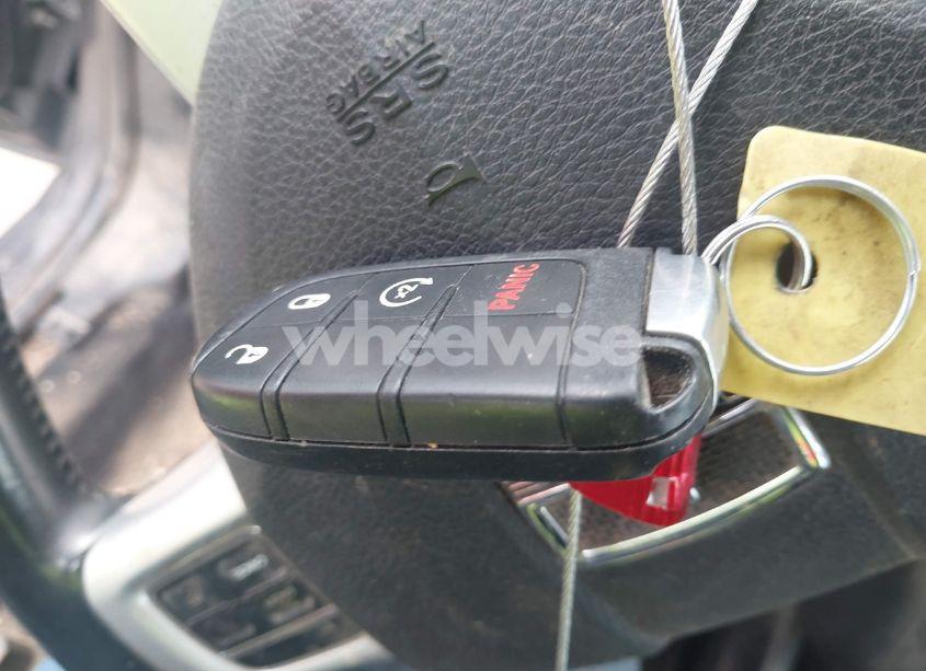 Photo 11 of 2018 Dodge Journey SE (VIN 3C4PDCAB8JT275480)