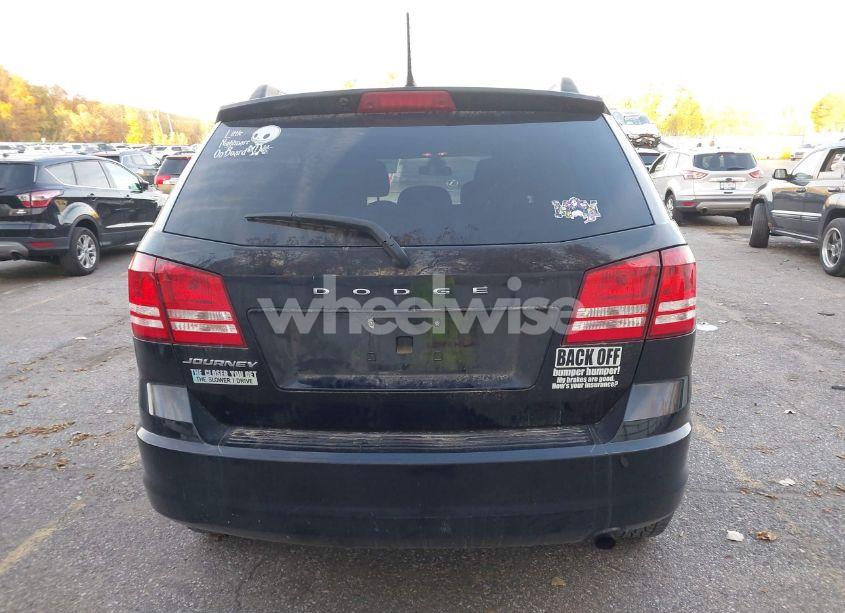 Photo 16 of 2018 Dodge Journey SE (VIN 3C4PDCAB8JT295146)