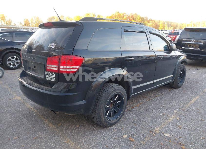 Photo 4 of 2018 Dodge Journey SE (VIN 3C4PDCAB8JT295146)