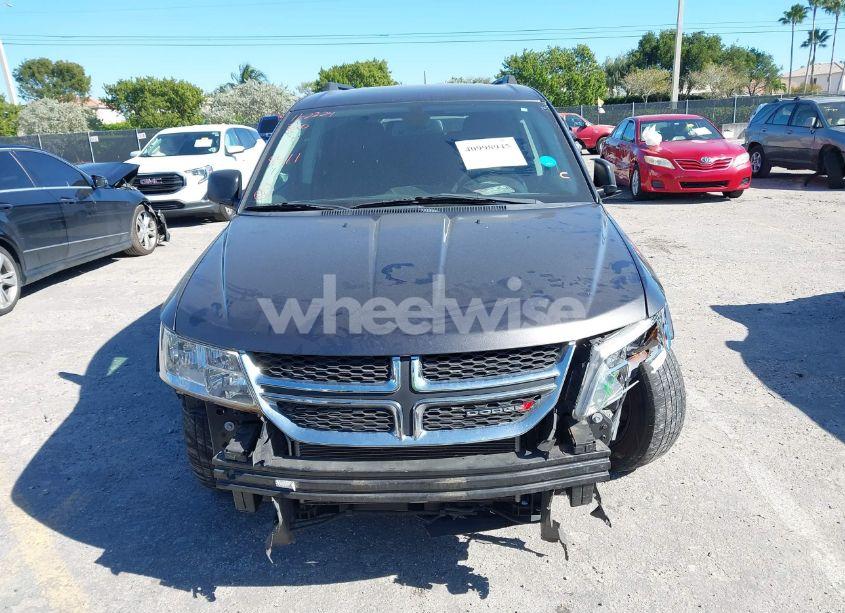 Photo 6 of 2018 Dodge Journey SE (VIN 3C4PDCAB8JT384411)