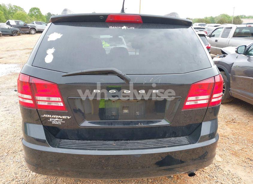 Photo 16 of 2018 Dodge Journey SE (VIN 3C4PDCAB8JT439584)