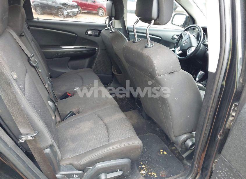 Photo 8 of 2018 Dodge Journey SE (VIN 3C4PDCAB8JT439584)