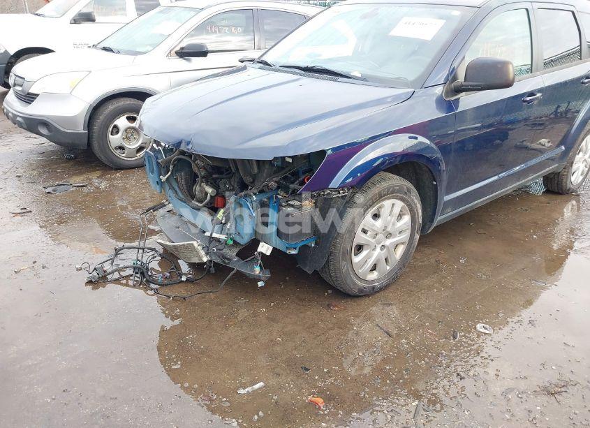 Photo 6 of 2018 Dodge Journey SE (VIN 3C4PDCAB8JT496111)