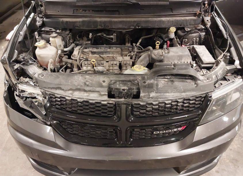 Photo 10 of 2018 Dodge Journey SE (VIN 3C4PDCAB8JT496724)