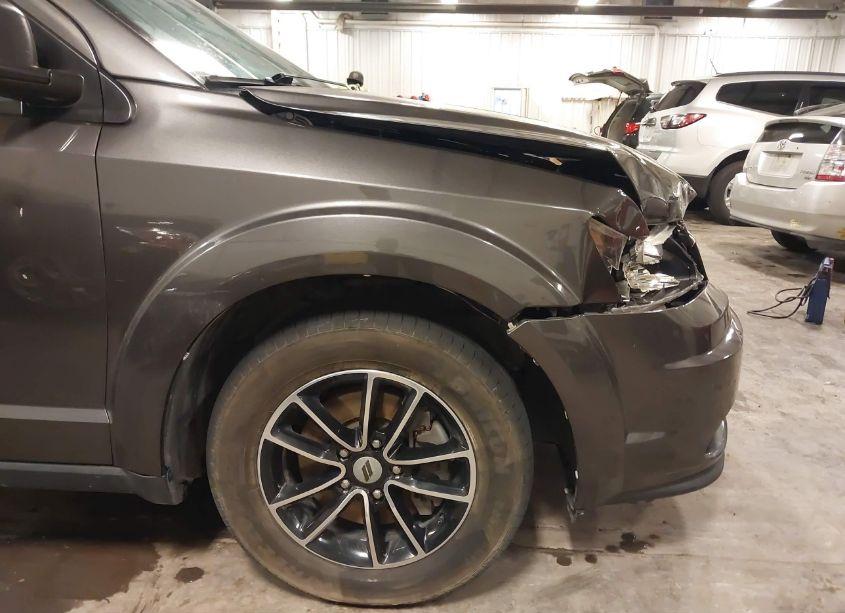 Photo 12 of 2018 Dodge Journey SE (VIN 3C4PDCAB8JT496724)