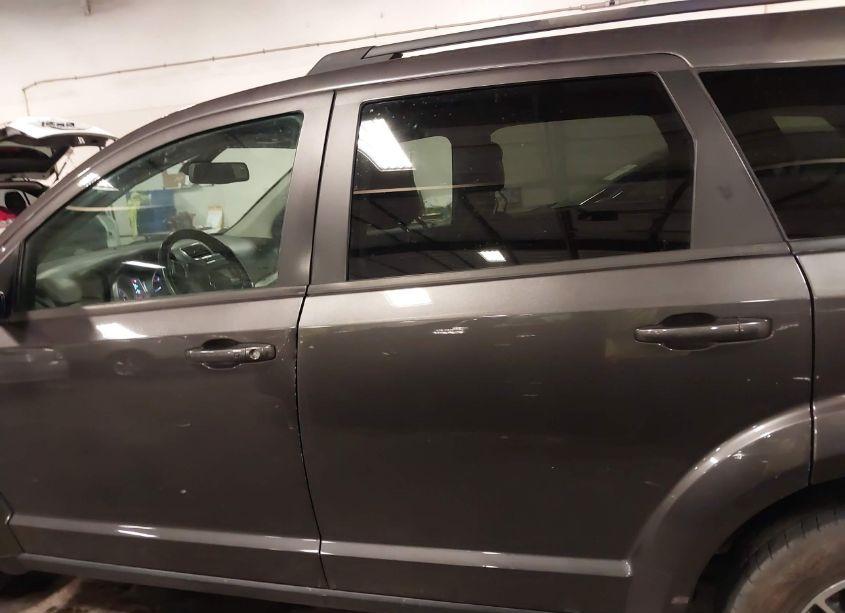 Photo 15 of 2018 Dodge Journey SE (VIN 3C4PDCAB8JT496724)