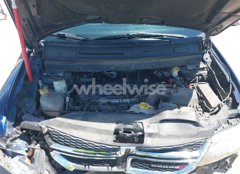 Photo 10 of 2018 Dodge Journey SE (VIN 3C4PDCAB8JT529897)