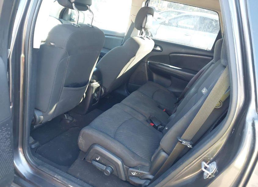 Photo 8 of 2018 Dodge Journey SE (VIN 3C4PDCAB8JT533108)