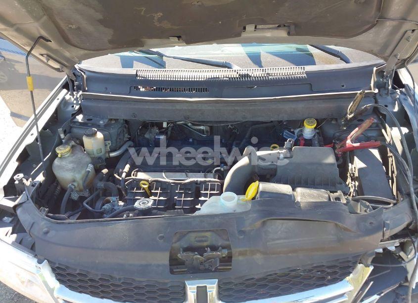 Photo 10 of 2019 Dodge Journey SE VALUE PACKAGE (VIN 3C4PDCAB8KT873487)