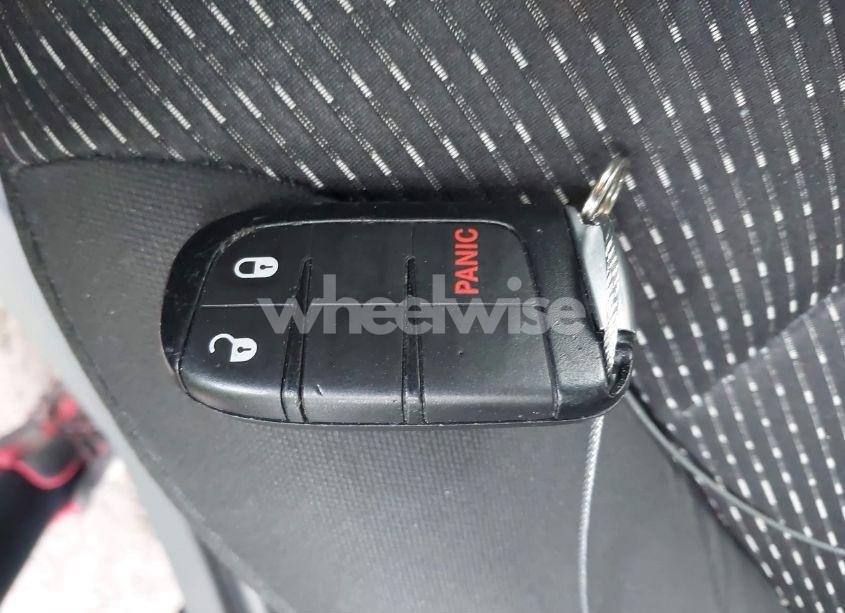 Photo 11 of 2019 Dodge Journey SE VALUE PACKAGE (VIN 3C4PDCAB8KT873487)