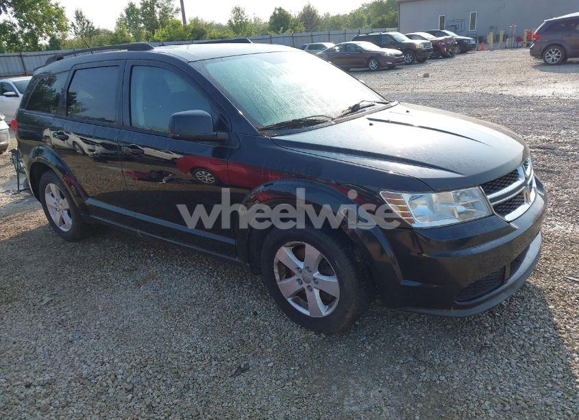 2013 Dodge Journey SE (VIN 3C4PDCAB9DT561701) main photo