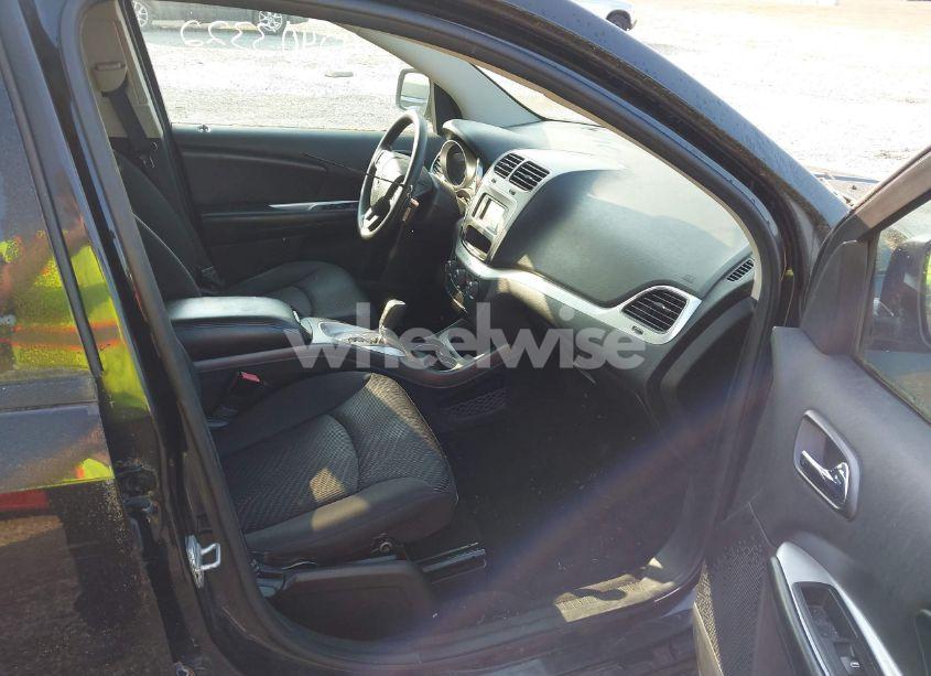 Photo 5 of 2013 Dodge Journey SE (VIN 3C4PDCAB9DT561701)