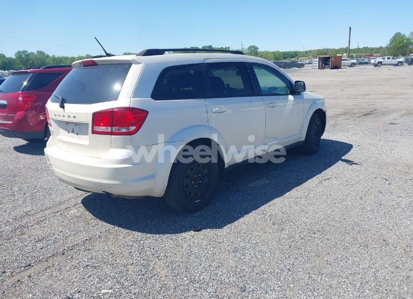 Photo 4 of 2014 Dodge Journey SE (VIN 3C4PDCAB9ET121415)