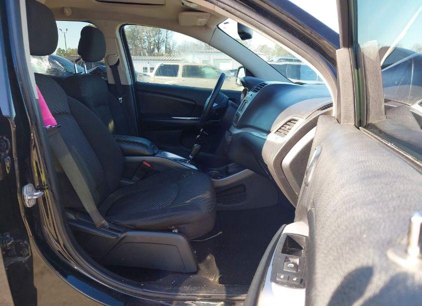 Photo 5 of 2014 Dodge Journey SE (VIN 3C4PDCAB9ET155189)