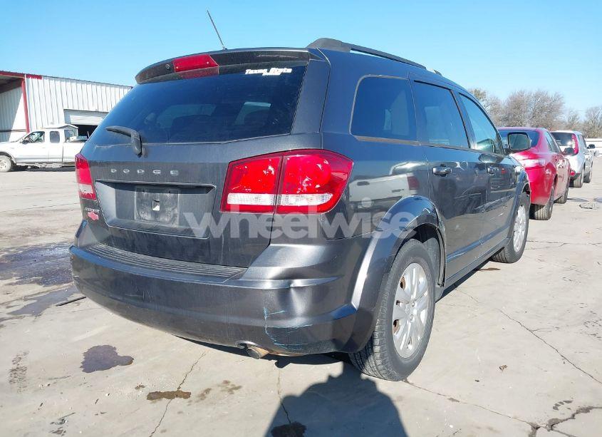 Photo 4 of 2014 Dodge Journey SE (VIN 3C4PDCAB9ET173305)