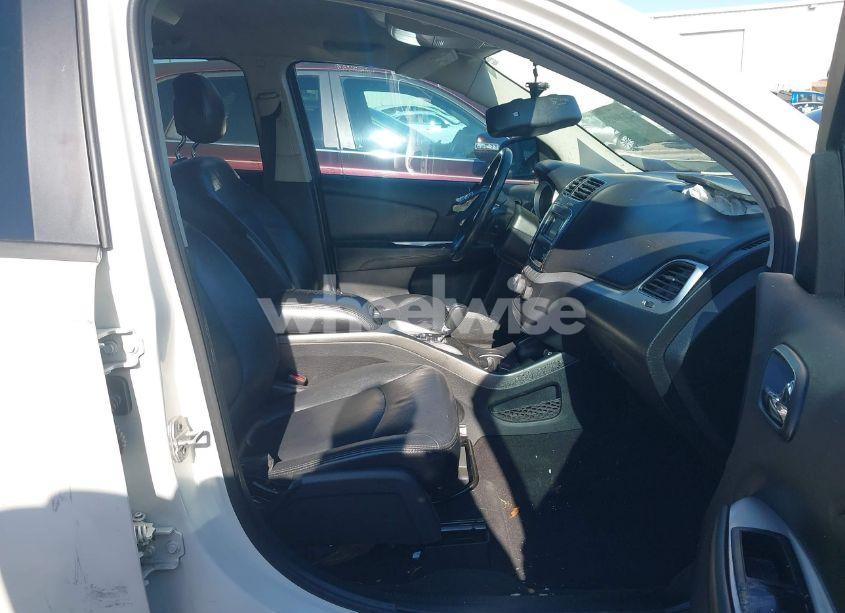 Photo 5 of 2016 Dodge Journey SE (VIN 3C4PDCAB9GT134264)