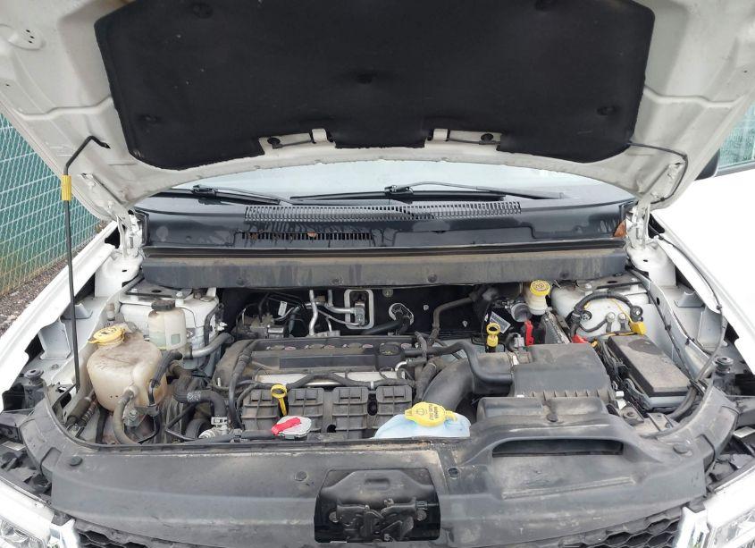 Photo 10 of 2016 Dodge Journey SE (VIN 3C4PDCAB9GT146706)