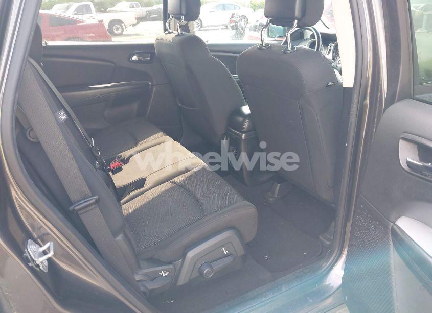 Photo 8 of 2016 Dodge Journey SE (VIN 3C4PDCAB9GT233750)