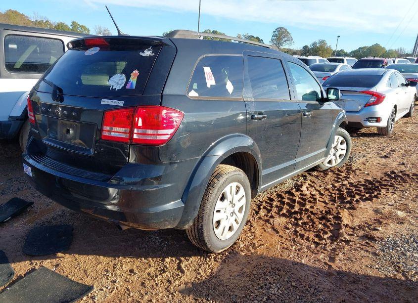 Photo 4 of 2017 Dodge Journey SE (VIN 3C4PDCAB9HT552809)