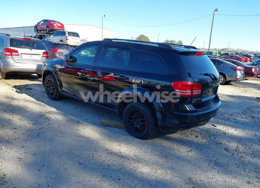 Photo 3 of 2017 Dodge Journey SE (VIN 3C4PDCAB9HT573210)