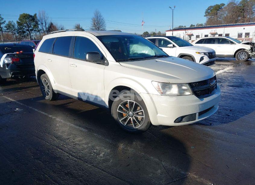 2017 Dodge Journey SE (VIN 3C4PDCAB9HT608134) main photo